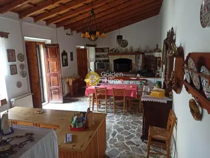 House 210m<sup>2</sup> for sale photo 1