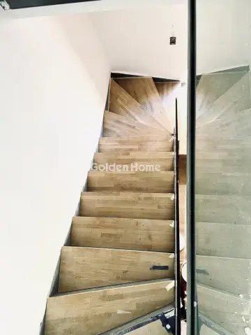 Floor Apartment 95m<sup>2</sup> for sale photo 16