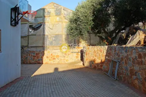 Building 400m<sup>2</sup> for sale photo 7