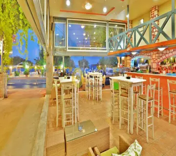 Hotel 1500m<sup>2</sup> for sale photo 13