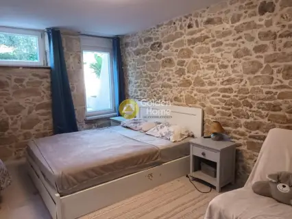 House 140m<sup>2</sup> for sale photo 9