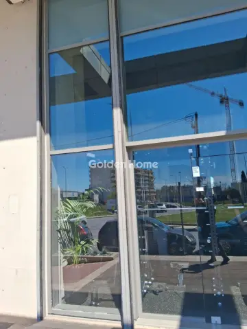 Store 220m<sup>2</sup> for sale photo 3