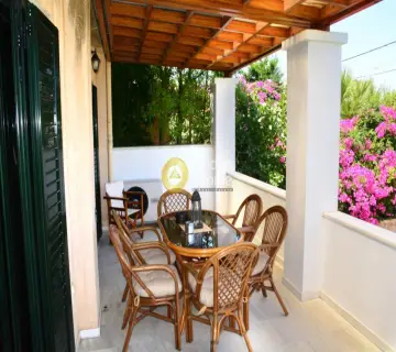 独立复式小屋 242m<sup>2</sup> for sale photo 11