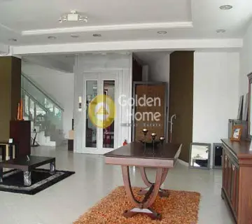 Golden Home Property Image