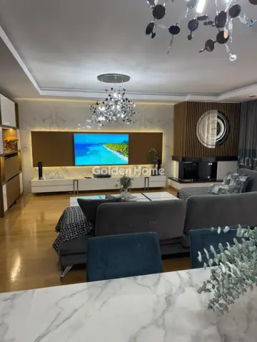 Apartment 158m<sup>2</sup> for sale photo 2