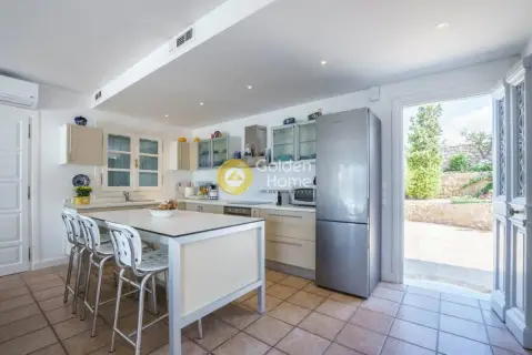 House 490m<sup>2</sup> for sale photo 22