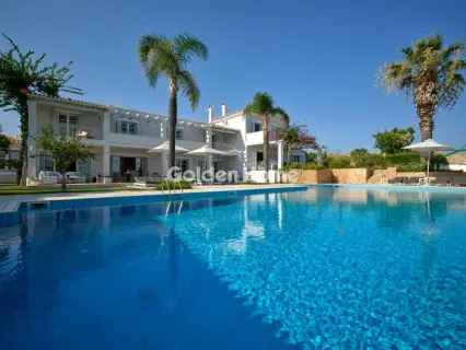 House 490m<sup>2</sup> for sale photo 5573494