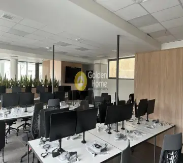 Office 261m<sup>2</sup> for rent photo 11