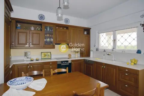 Independent Maisonette 200m<sup>2</sup> for sale photo 19
