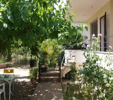 Κτίριο 420τ.μ. προς πώληση φωτογραφία 7