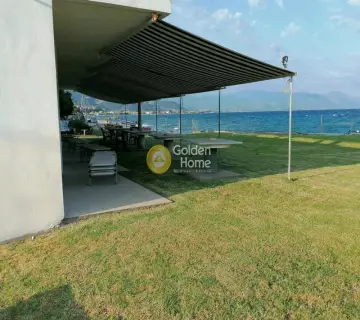 Hotel 950m<sup>2</sup> for sale photo 7