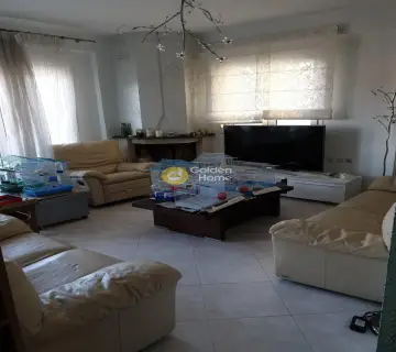 Independent Maisonette 200m<sup>2</sup> for sale photo 2950270