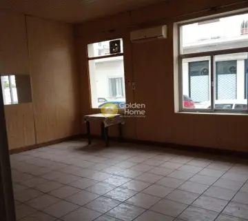 Store 65m<sup>2</sup> for rent photo 3