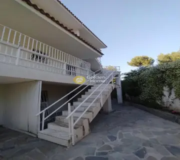 Floor Apartment 60m<sup>2</sup> for rent photo 1