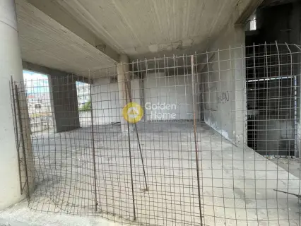 Independent Building 800m<sup>2</sup> for rent photo 4