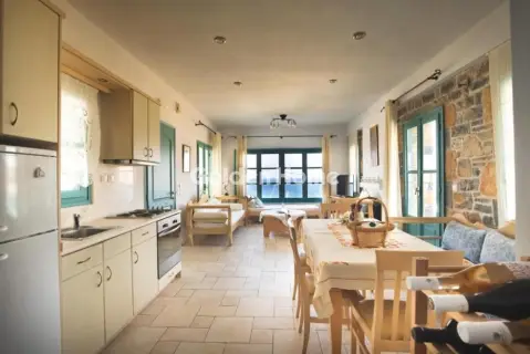Independent Maisonette 137m<sup>2</sup> for sale photo 3