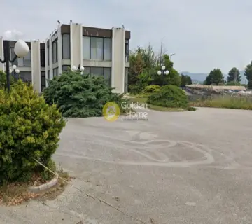 Store 1500m<sup>2</sup> for rent photo 2