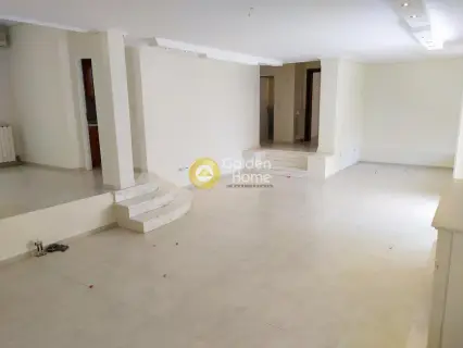 公寓楼层 168m<sup>2</sup> for rent photo 4