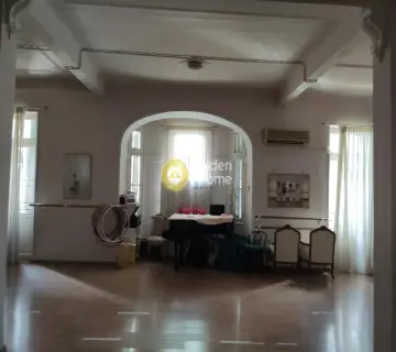 Οροφοδιαμέρισμα 175τ.μ. προς πώληση φωτογραφία 1