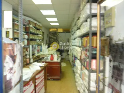 Store 45m<sup>2</sup> for rent photo 1