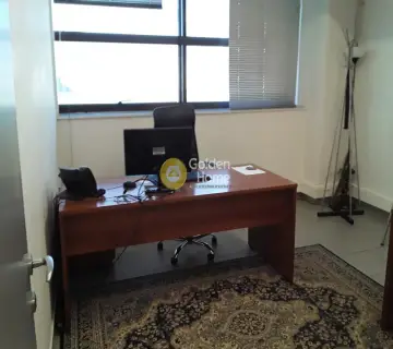 Office 387m<sup>2</sup> for rent photo 4