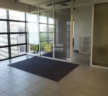 Office 387m<sup>2</sup> for rent photo 9