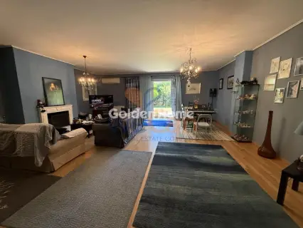 Maisonette Attached 240m<sup>2</sup> for sale photo 2