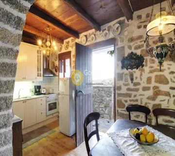 Independent Maisonette 85m<sup>2</sup> for sale photo 1