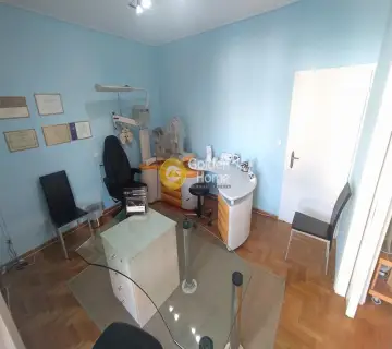 Office 90m<sup>2</sup> for rent photo 5