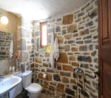 Independent Maisonette 300m<sup>2</sup> for sale photo 14