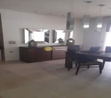 Κτίριο 707τ.μ. προς πώληση φωτογραφία 2