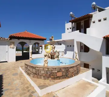 Hotel 16000m<sup>2</sup> for sale photo 1