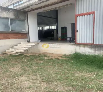 工业用 1700m<sup>2</sup> for rent photo 9