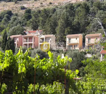 Hotel 395m<sup>2</sup> for sale photo 4