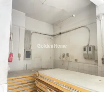 Store 85m<sup>2</sup> for rent photo 4