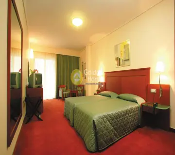 Hotel 3550m<sup>2</sup> for sale photo 1