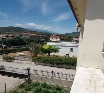 House 215m<sup>2</sup> for sale photo 3