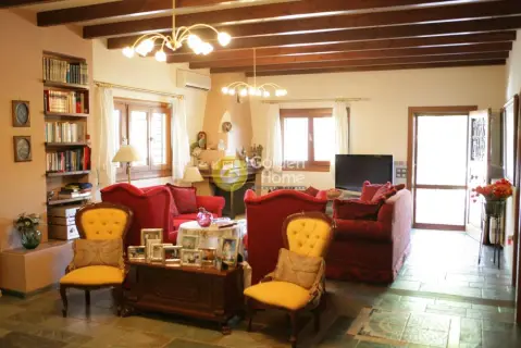 House 450m<sup>2</sup> for sale photo 5