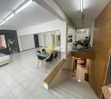 Independent Building 1535m<sup>2</sup> for sale photo 13