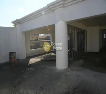 Independent Building 1500m<sup>2</sup> for sale photo 5