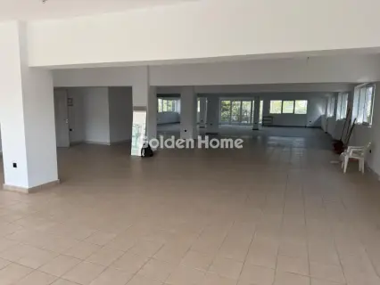 Office 360m<sup>2</sup> for rent photo 1