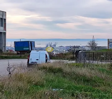 Οικιστικό 600τ.μ. προς ενοικίαση φωτογραφία 1