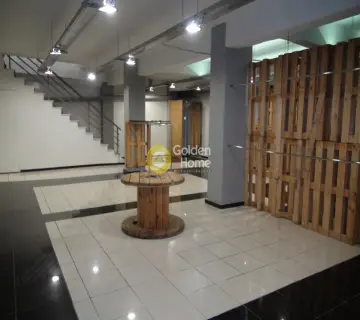 Store 115m<sup>2</sup> for rent photo 11