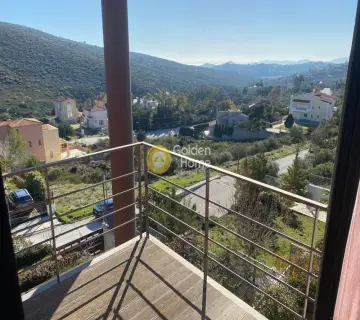 House 230m<sup>2</sup> for sale photo 37