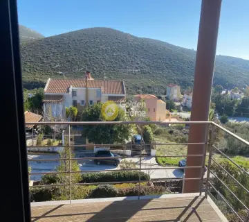 House 230m<sup>2</sup> for sale photo 36