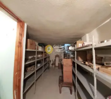 Store 18m<sup>2</sup> for rent photo 27