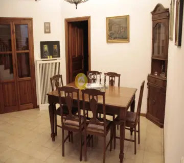 House 300m<sup>2</sup> for sale photo 32