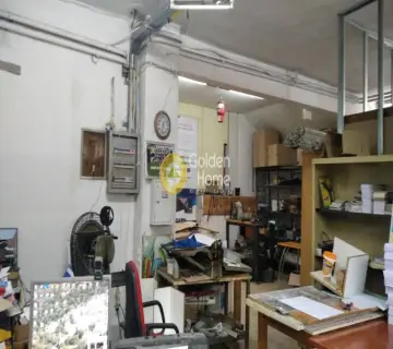店铺 300m<sup>2</sup> for sale photo 3