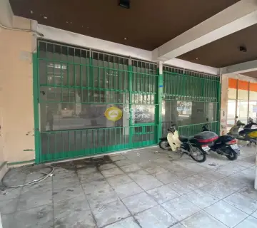 Store 60m<sup>2</sup> for rent photo 4