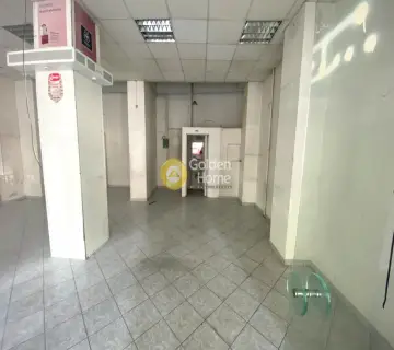 Store 90m<sup>2</sup> for rent photo 7